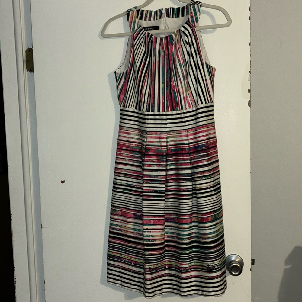 NINE WEST  Pleat Neck Fit-and-Flare Dress stripes Sleeveless multicolor Size 6
